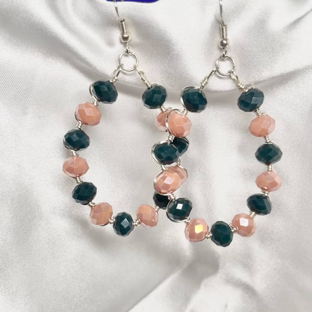 Chic silver, peachy creamy Pink & dark teal glass beaded hoop earrings